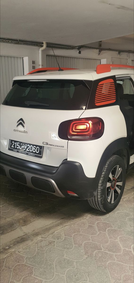 Annonce vente Citroën C3 Aircross Version feel à Ariana