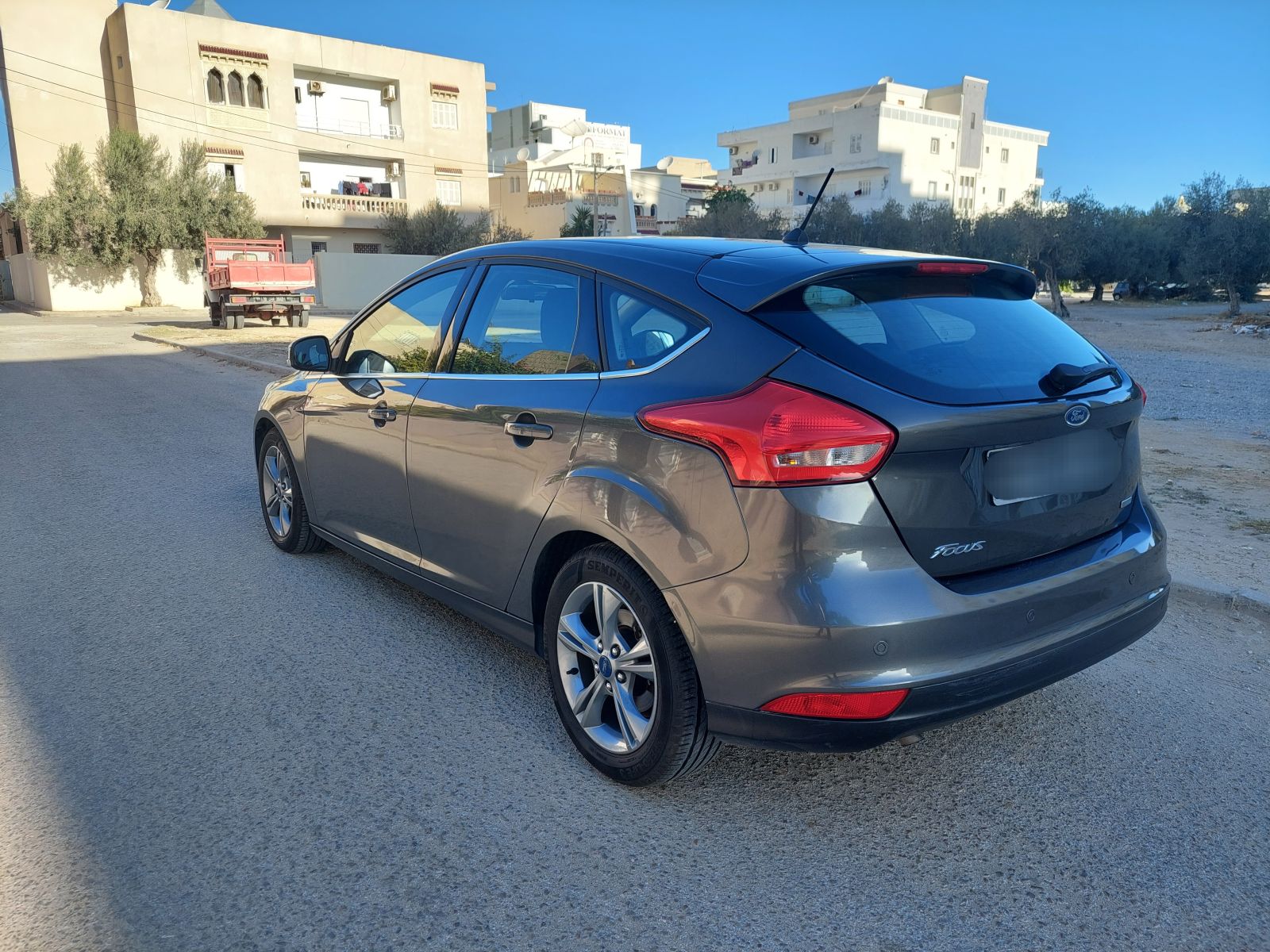 Annonce vente ford focus ecoboost 1 0 sousse