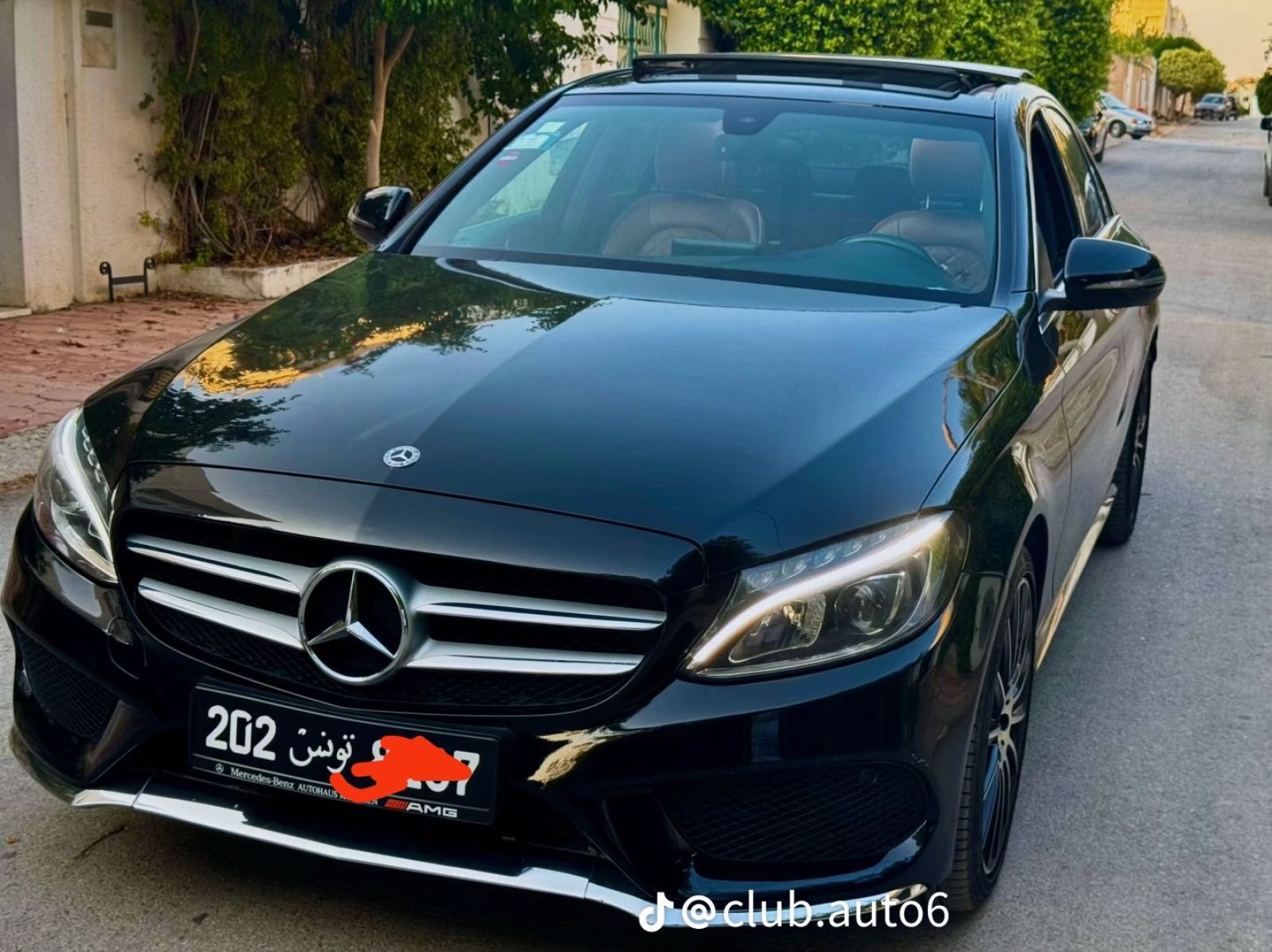 Mercedes-Benz Classe C AMG + 180 1.6 i 16V 9G-TRONIC 156 cv Boîte auto