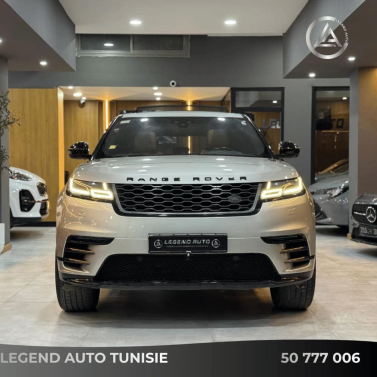 Land Rover Range Rover Velar S D240 2.0 SD4 16V DPF 4WD 240 cv Boîte auto