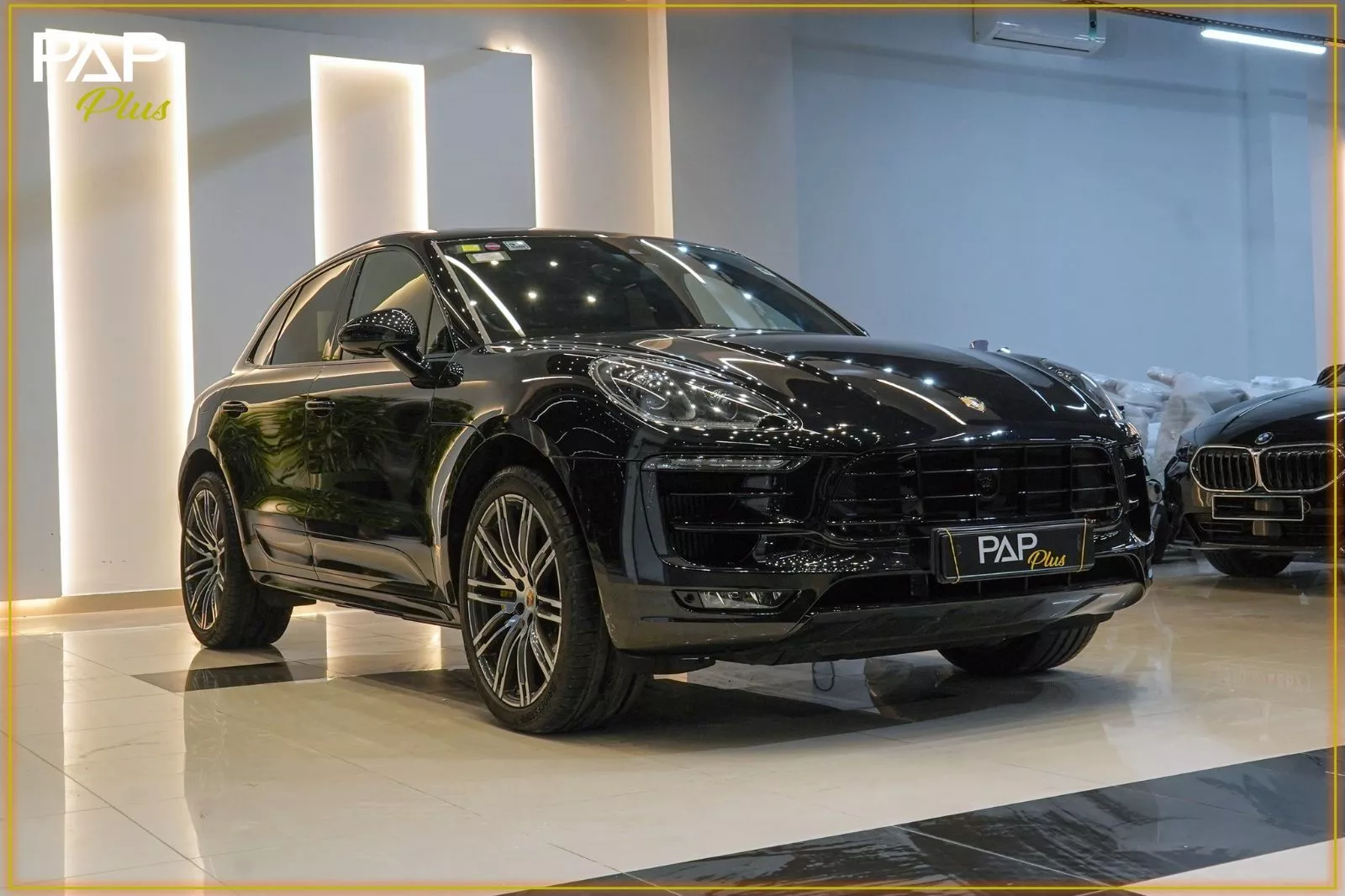 Porsche Macan Turbo 3.6 V6 24V Turbo AWD PDK 400 cv Boîte auto