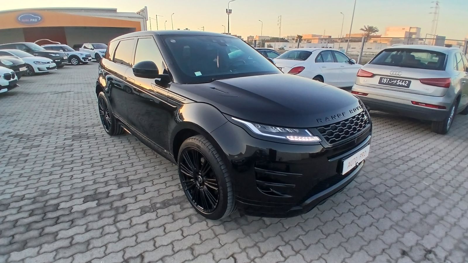 Land Rover Range Rover Evoque R-Dynamic P200 2.0 Si4 16V GPF AWD 200 cv Boîte auto
