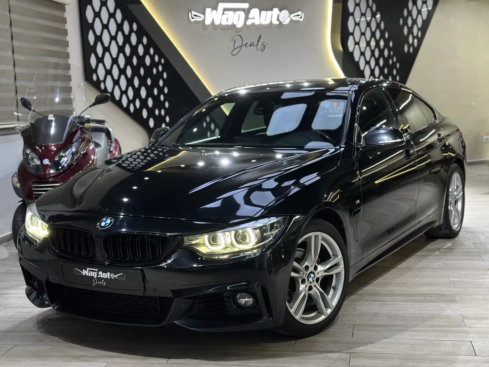 BMW Série 4 Gran Coupé Pack M 418i 1.5 16V 136 cv Boîte auto