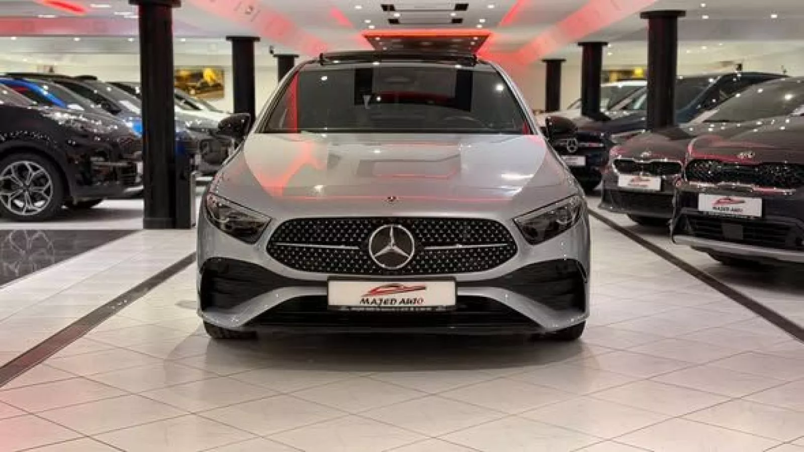 Mercedes-Benz Classe A A200 AMG 200 1.3 Ti 16V EQ Boost 7G-DCT 163 cv Boîte auto