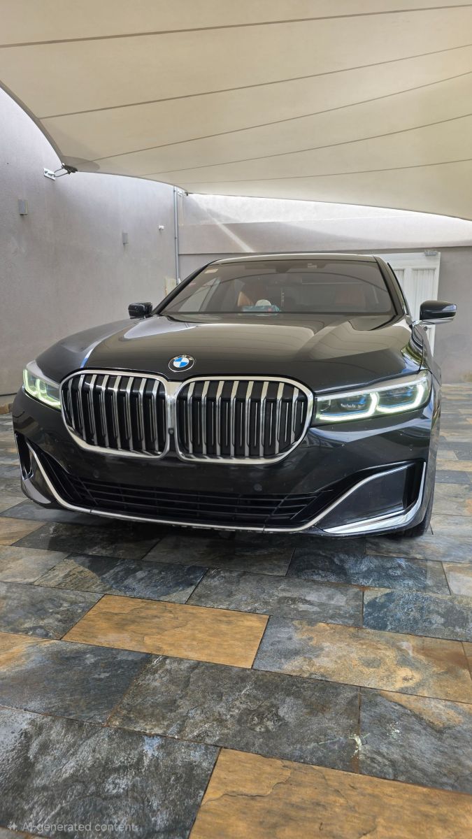 BMW Série 7 Pure Excellence 730Li 2.0 i 265 Berline 16V Automatic 265 cv Boîte auto