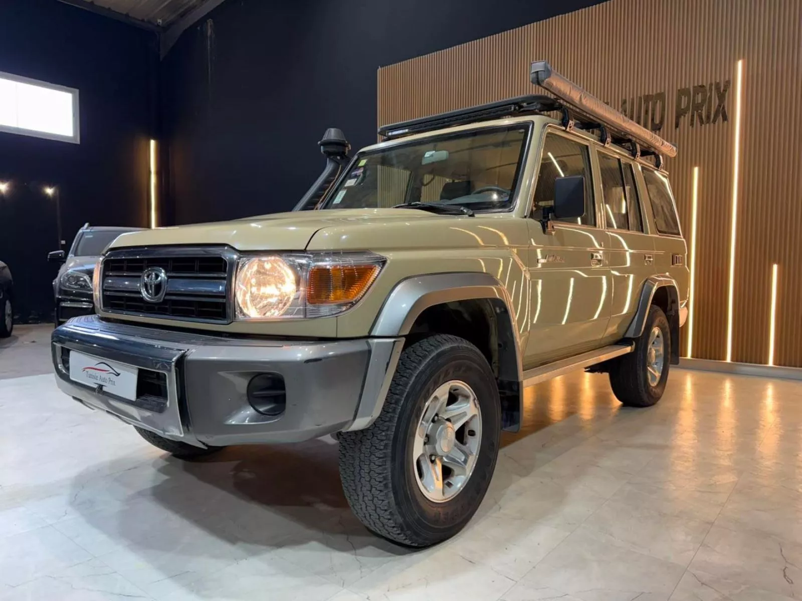 Toyota Land Cruiser 76 4.2 D Break 130cv (HZJ)