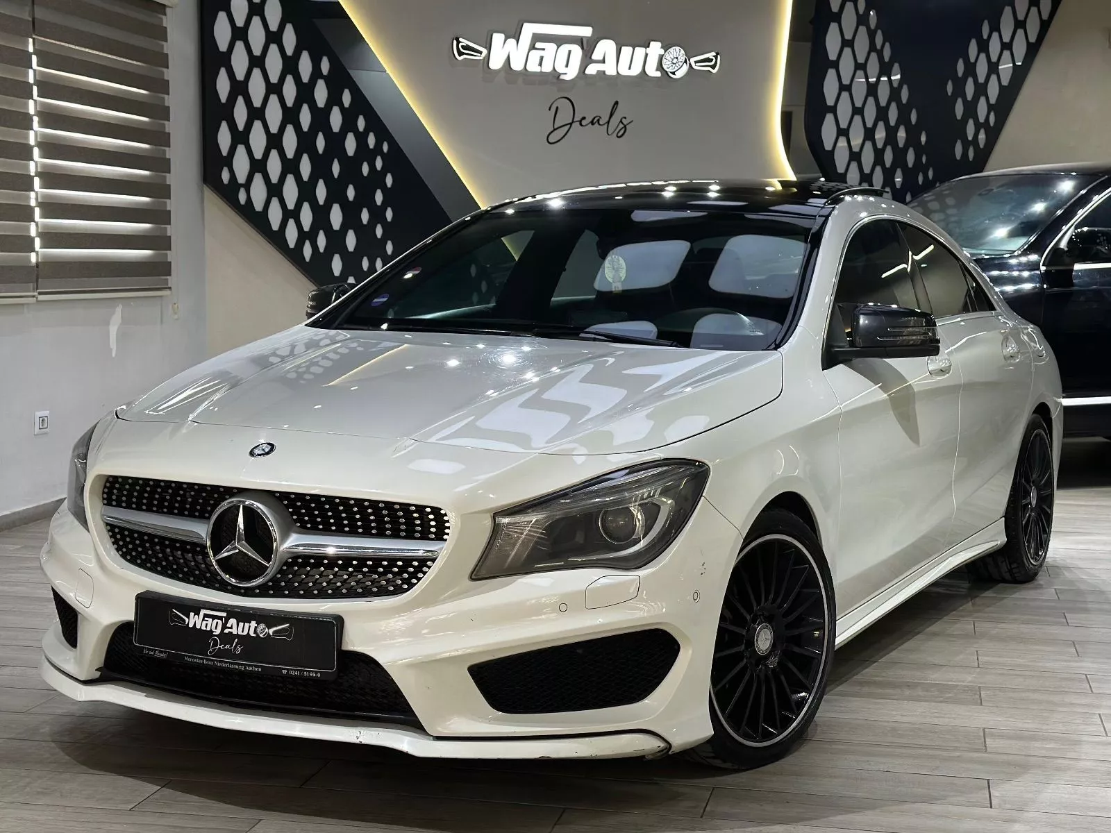 Mercedes-Benz CLA AMG Edition 1 180 1.6 i 16V Turbo 7G-DCT 122 cv Boîte auto