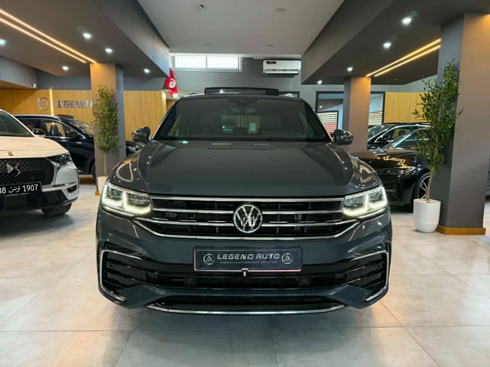 Volkswagen Tiguan R-Line 1.4 L TSI 150 cv Boîte auto