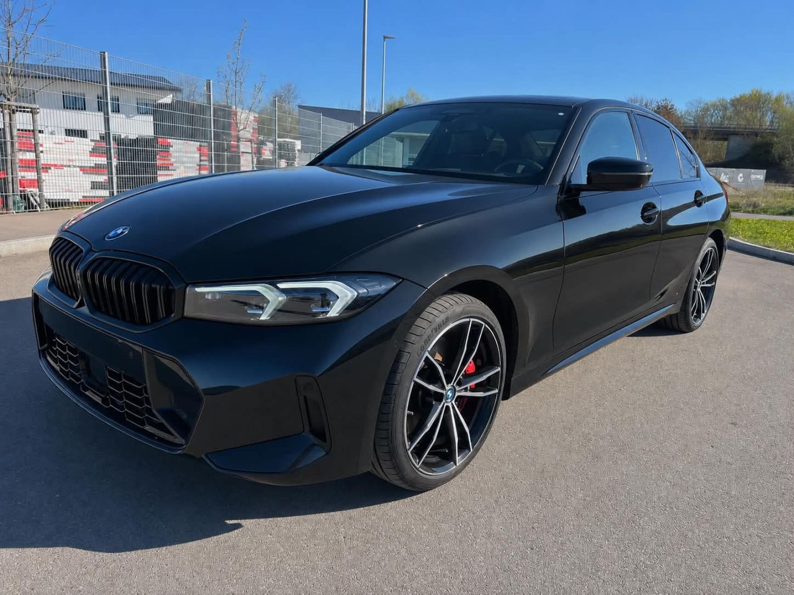 BMW Série 3 Pack M Sport 330e xDrive 2.0 TPT 16V 292 Plug in Hybrid Steptronic8 184 cv Boîte auto