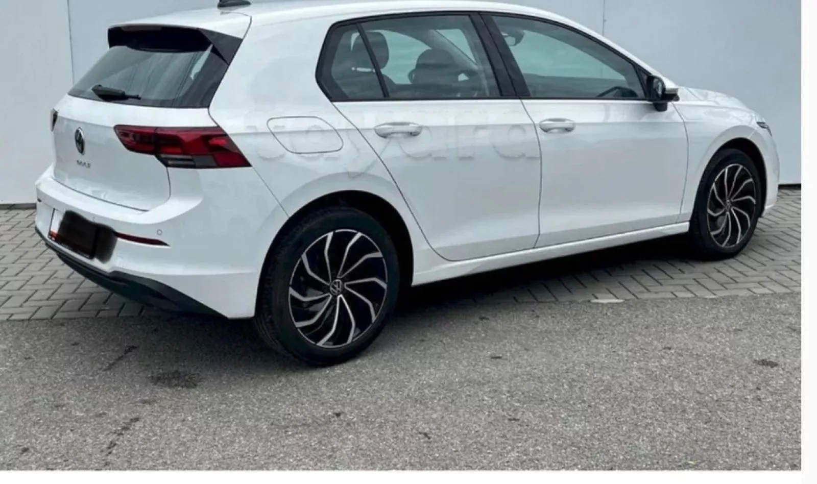 Volkswagen Golf 8 Life 1.0 TSi 12V BMT 110 cv