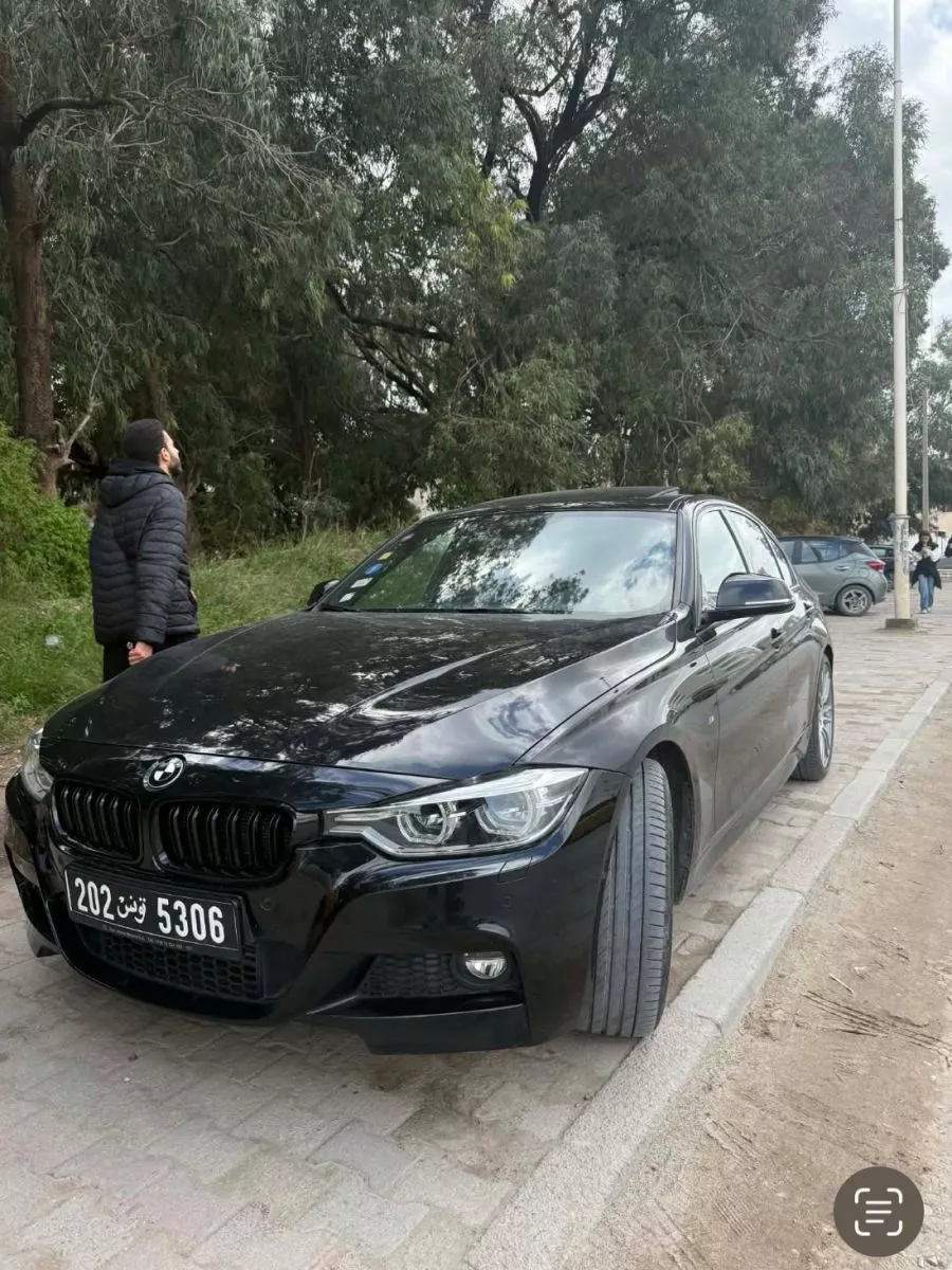 BMW Série 3 Kit M 318i 1.5 16V 136 cv Boîte auto