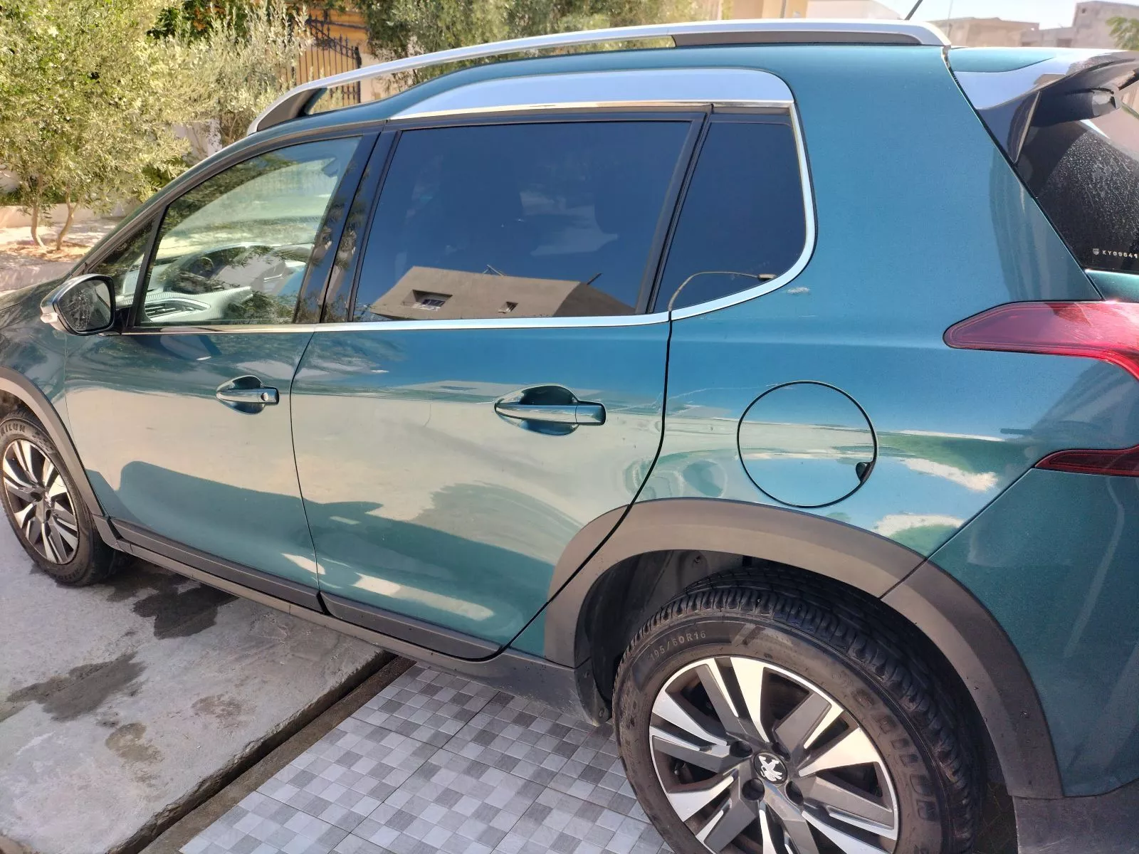 Peugeot 2008 1.2 THP Puretech 12V S&S 130 cv