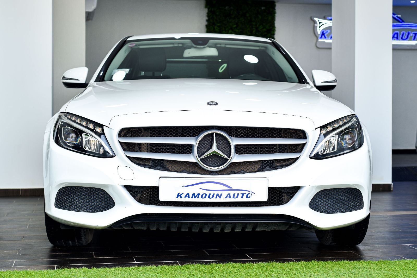 Mercedes-Benz Classe C Avantgarde 180 CGI 1.6 16V 7G-TRONIC+ 156 cv Boîte auto