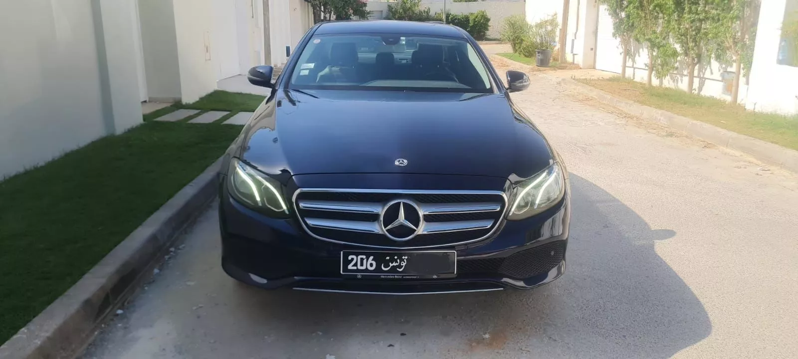 Mercedes-Benz Classe E Avantgarde 180 1.5 16V 9G-TRONIC 156 cv Boite auto