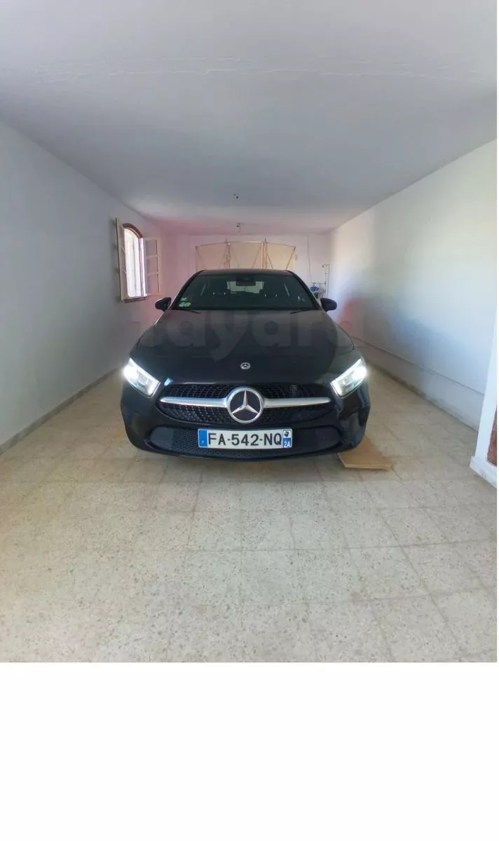 Mercedes-Benz Classe A 180 d 2.0d 16V 8G-DCT 116 cv Boîte auto