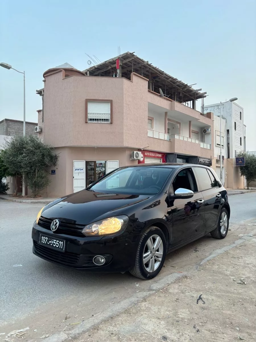 Volkswagen Golf 6 Match 1.2 TSi DSG7 105 cv Boîte Auto