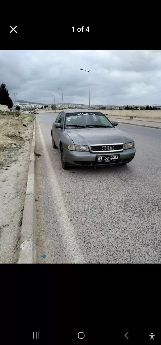 Audi A4 Design Luxe 1.6 i Berline 102 cv