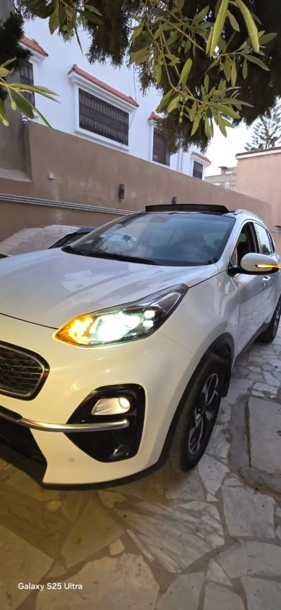 KIA Sportage Toit Ouvrant 1.6 GDi CVVT 16V 4x2 ISG 132 cv Boite Auto
