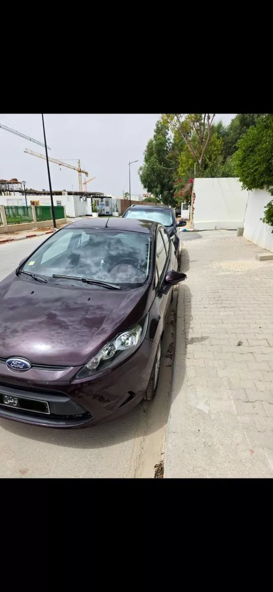 Ford Fiesta Titanium Red Candy 1.25 i 16V 82 cv