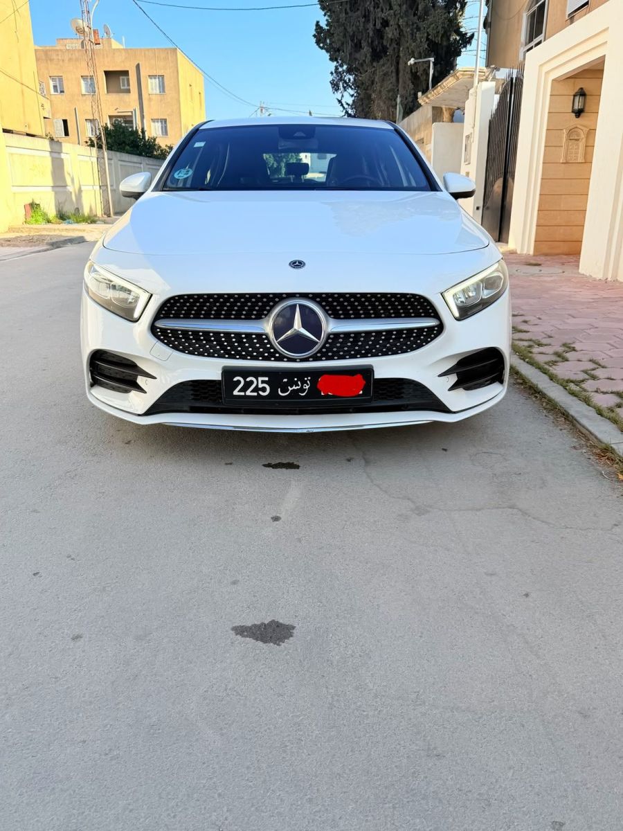 Mercedes-Benz Classe A AMG 180 1.3 Ti 16V 7G-DCT 136 cv Boîte auto