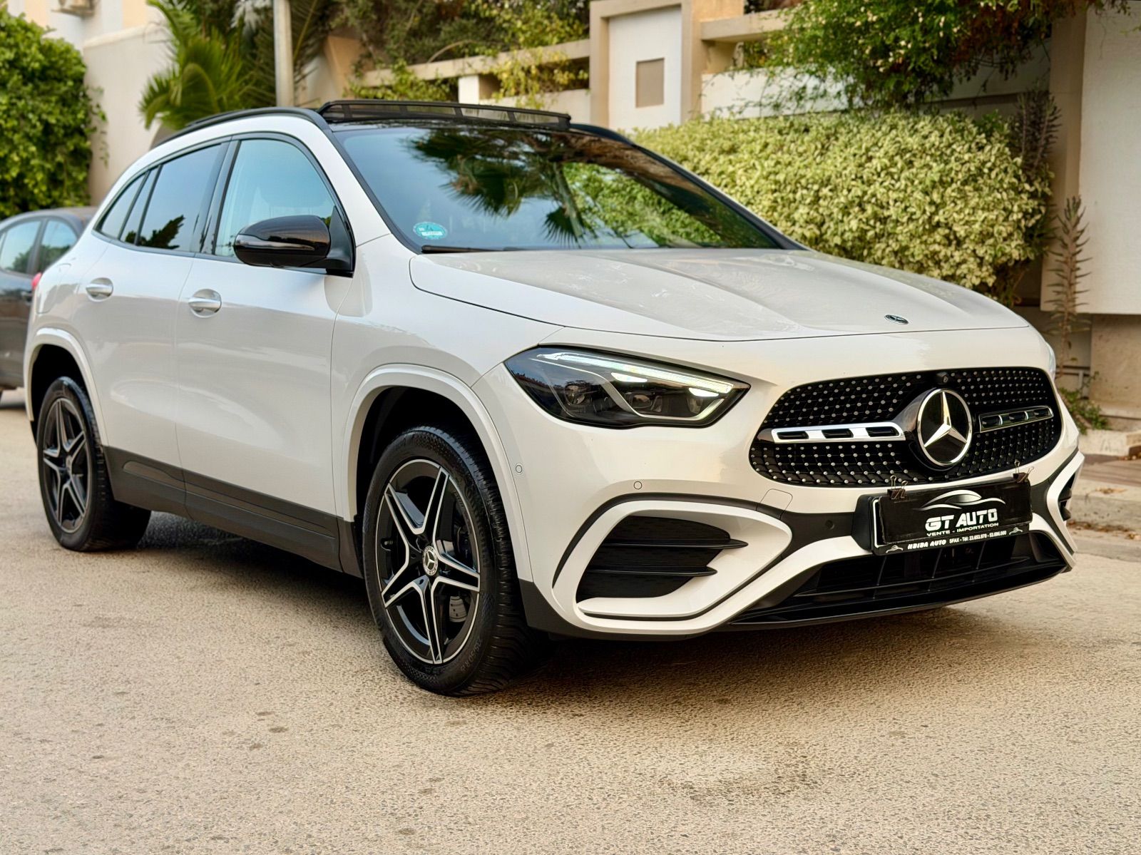 Mercedes-Benz GLA AMG Premium 250e 1.3 i 16V 218 EQ Power 8G-DCT 163 cv Boîte auto