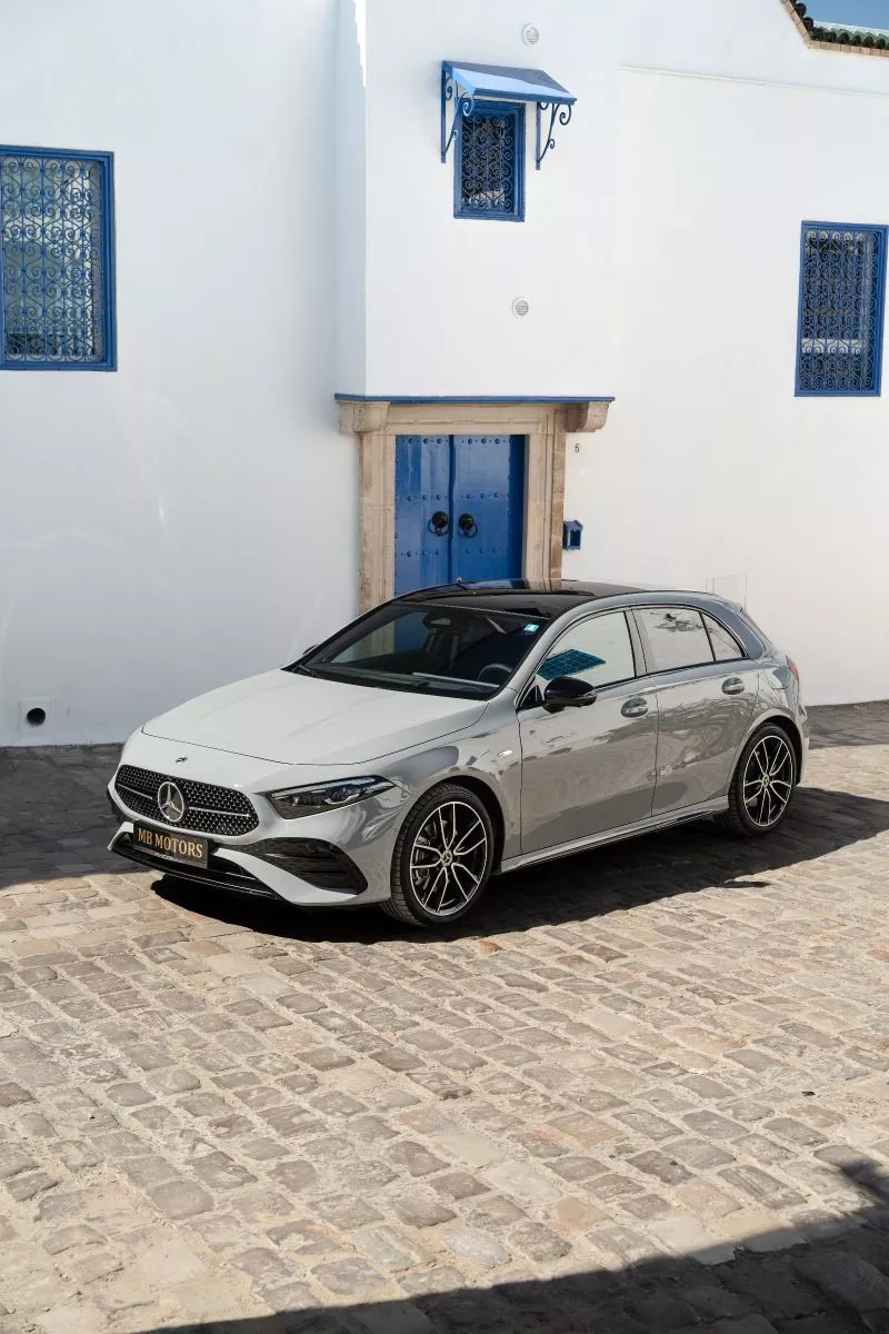Mercedes-Benz Classe A AMG Premium 250 e 1.3 Ti 16V 218 EQ Power 8G-DCT 163 cv Boîte auto