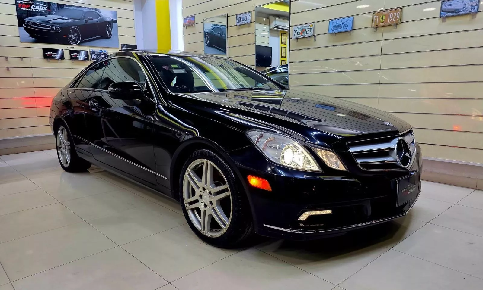 Mercedes-Benz Classe E coupé Avantgarde 350 3.5 V6 24V 7G-TRONIC BlueEFFICIENCY 306 cv Boîte auto