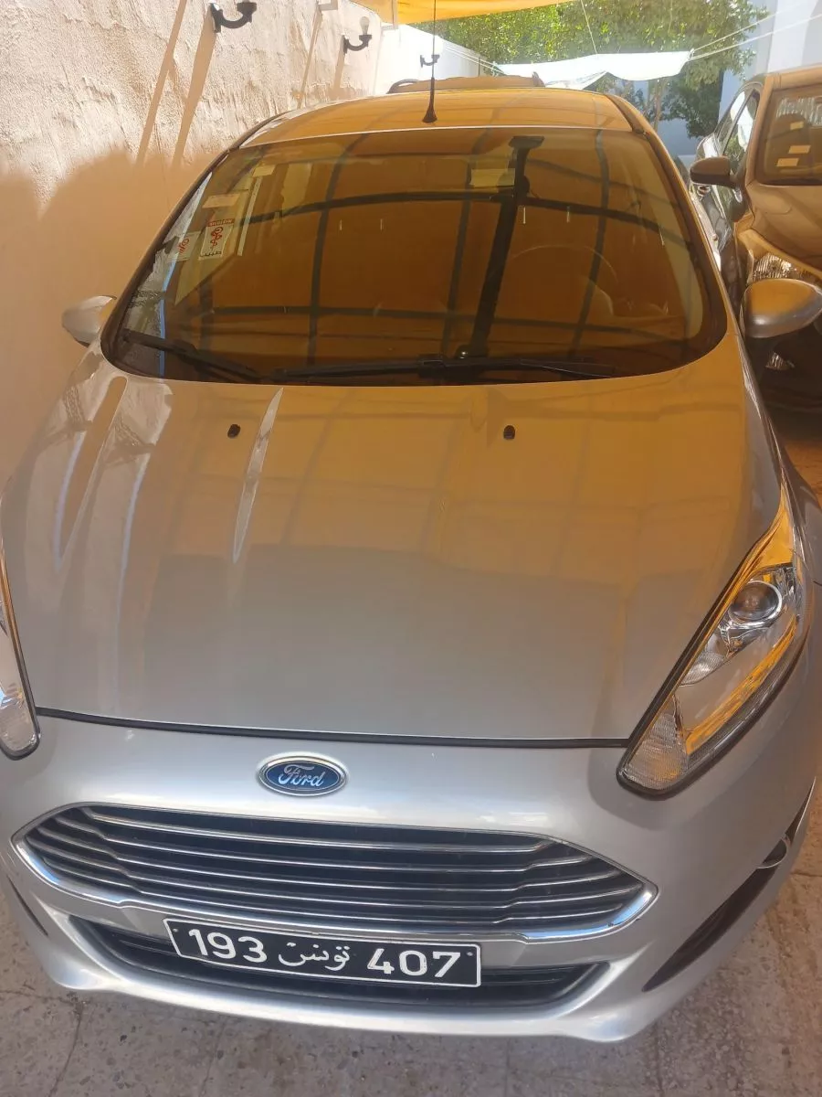 Ford Fiesta Titanium 1.25 i 16V 82 cv