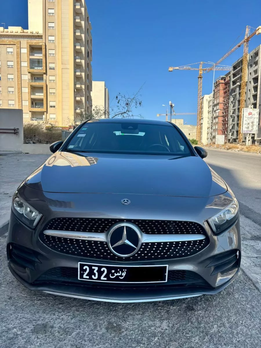 Mercedes-Benz Classe A AMG 180 d 1.5 d 8V 7G-DCT 116 cv Boîte auto