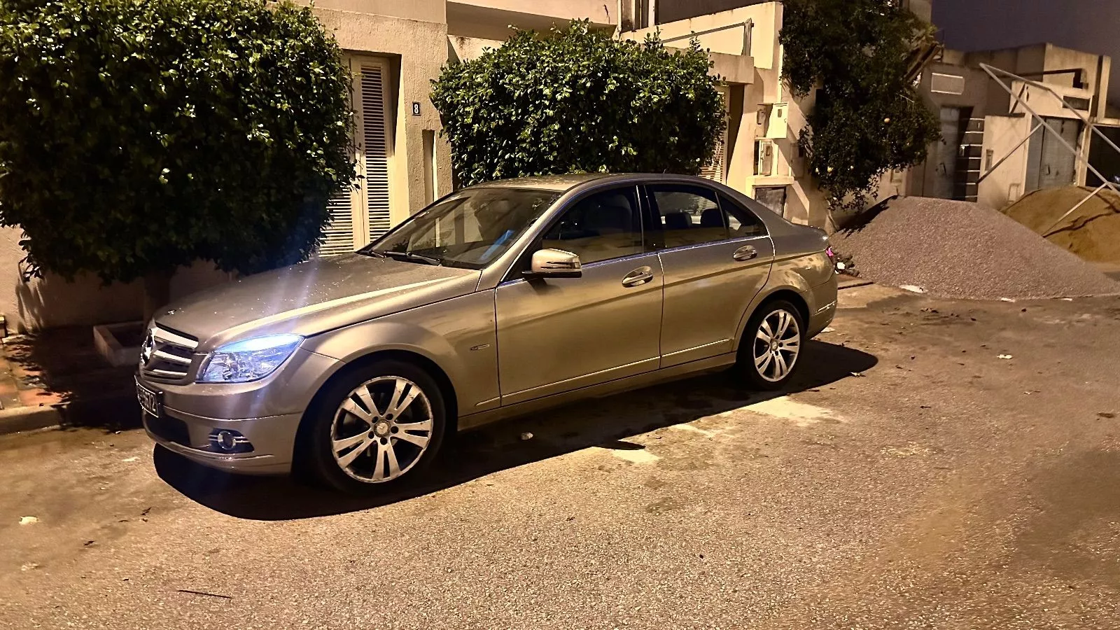 Mercedes-Benz Classe C Avantgarde 220 CDi 2.1 CDI 16V DPF BlueEFFICIENCY 170 cv Boîte auto