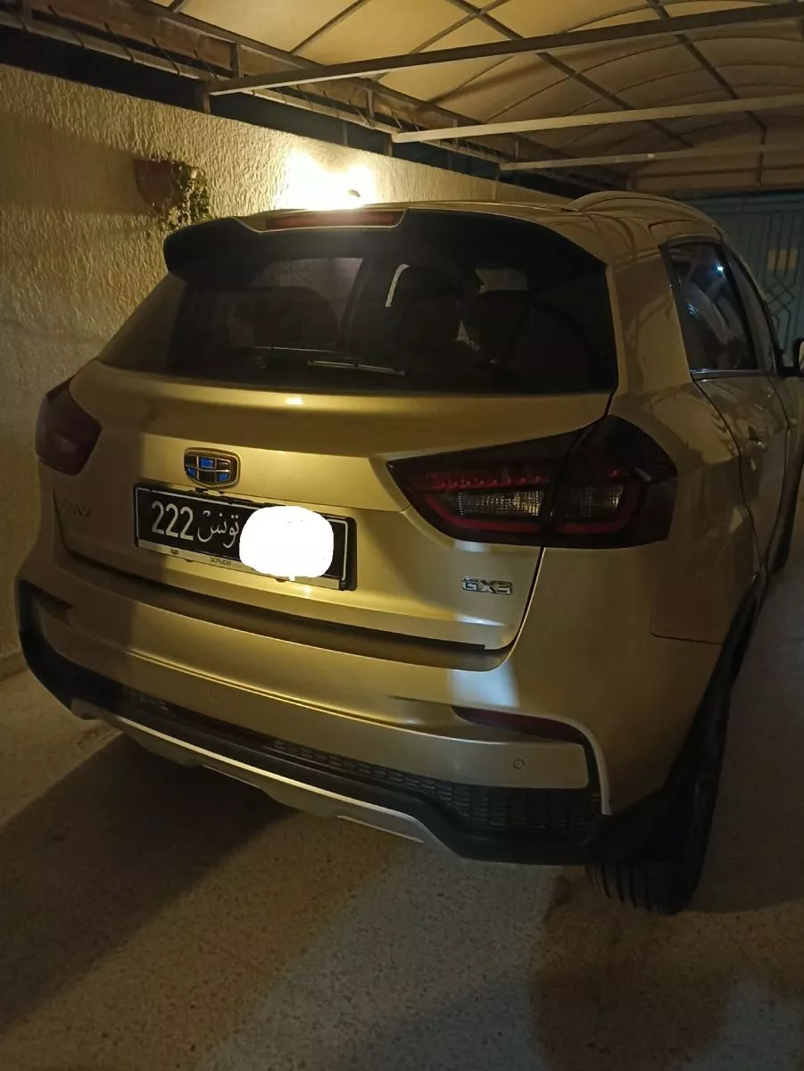 Geely GX3 1.5 L 107 cv