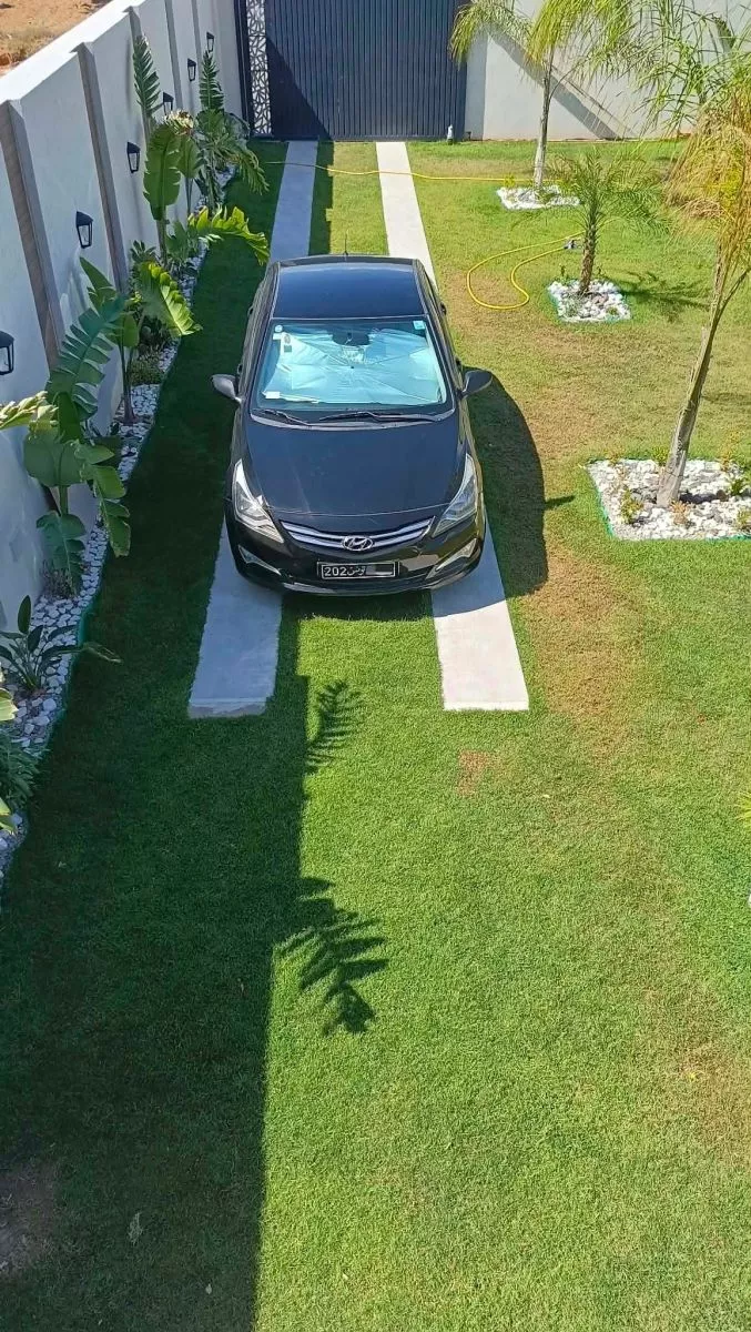 Hyundai Solaris 1.4 L