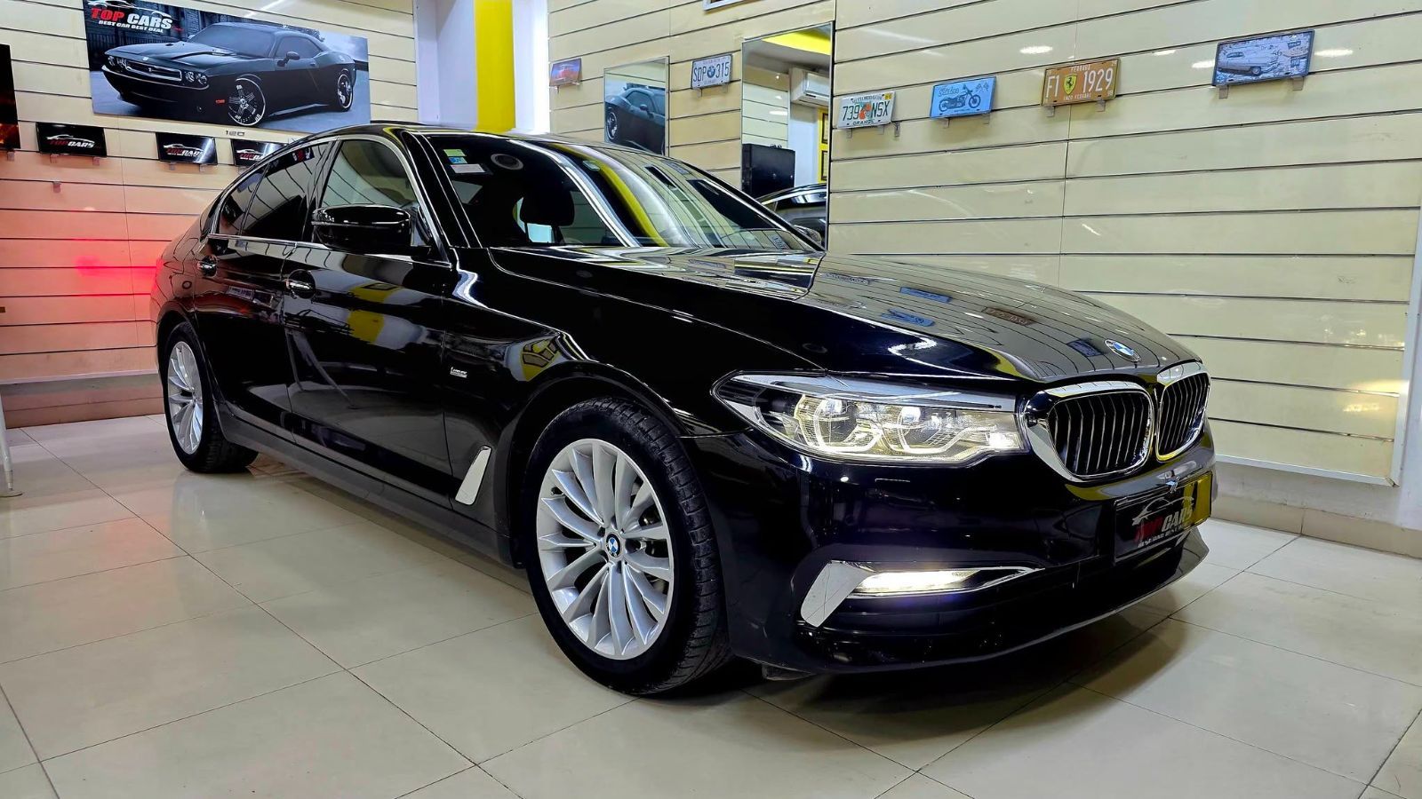 BMW Série 5 Luxury Line 520i 1.6 i 16V Steptronic8 170 cv Boîte auto