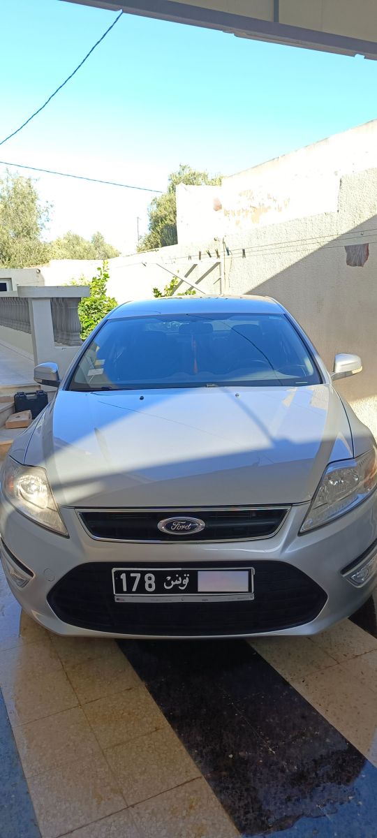 Ford Mondeo Trend 1.6 Ti VCT 16V 120 cv