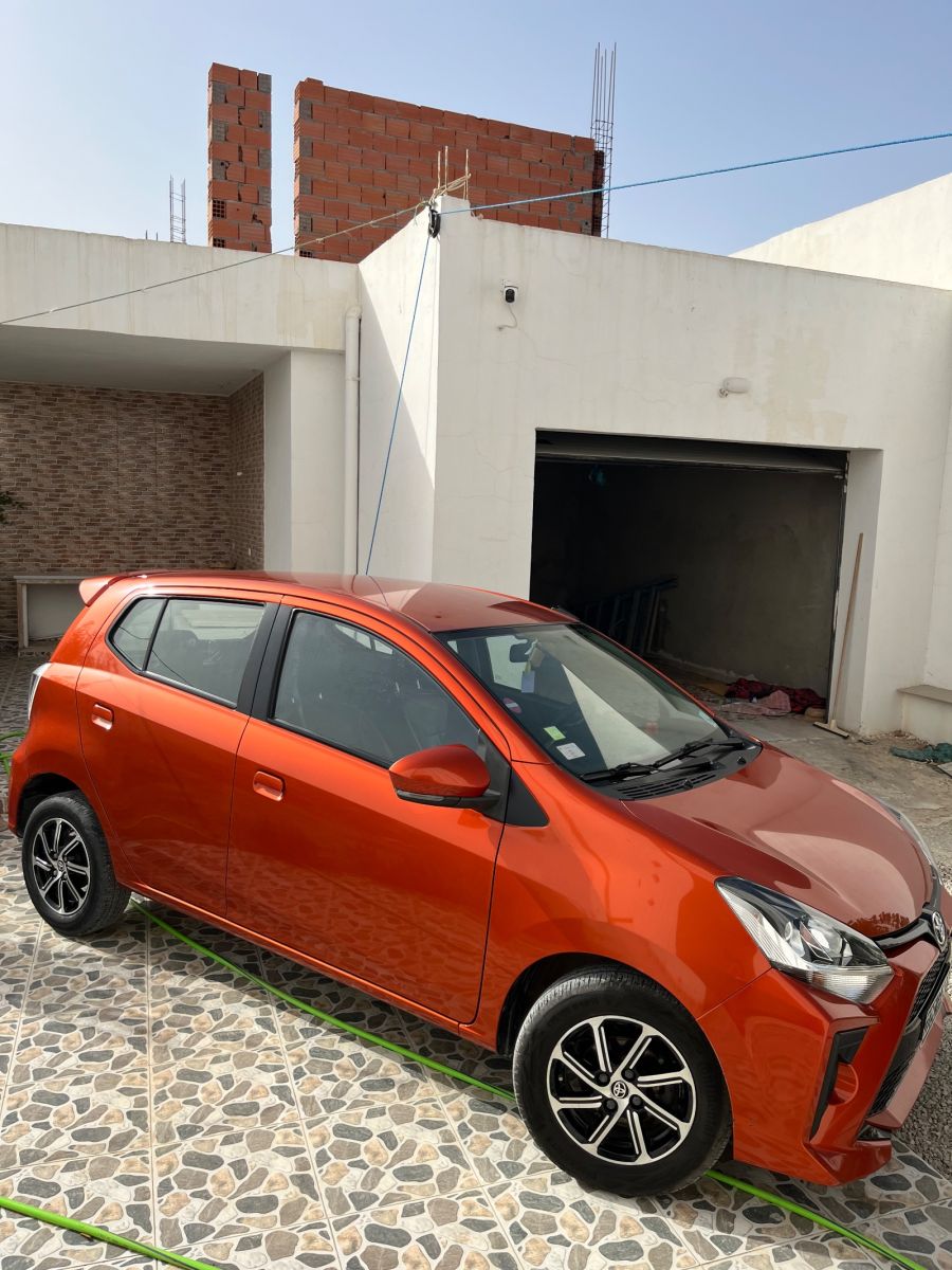 Toyota Agya 1.2 L VVTi 87 cv