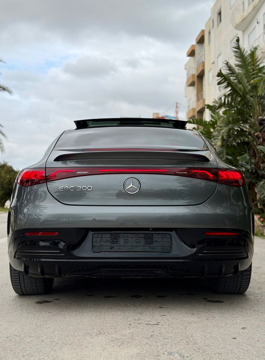 Mercedes-Benz EQE Berline AMG Premium 300 245 cv Boîte auto