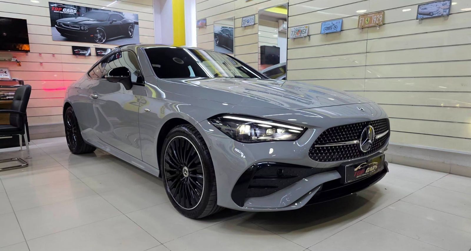 Mercedes-Benz CLE Coupé AMG + 300 e 2.0 i 16V 313 EQ Power 204 cv 9G-TRONIC Boîte Auto