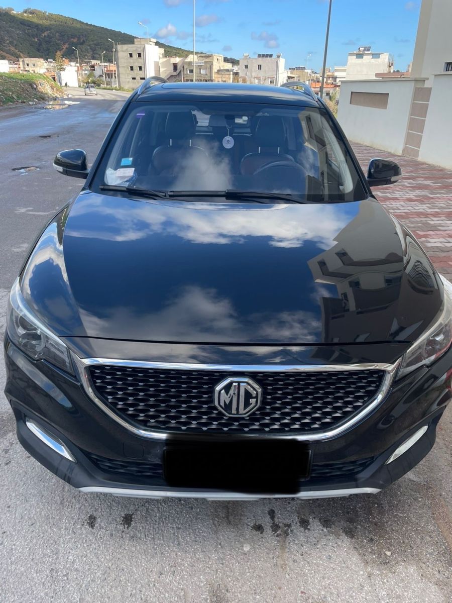 MG ZS Luxe 1.5 L 114 cv Boîte auto