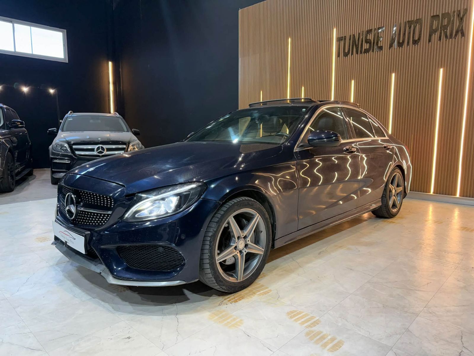 Mercedes-Benz Classe C AMG 180 CGI 1.6 16V 7G-TRONIC+ 156 cv Boîte auto