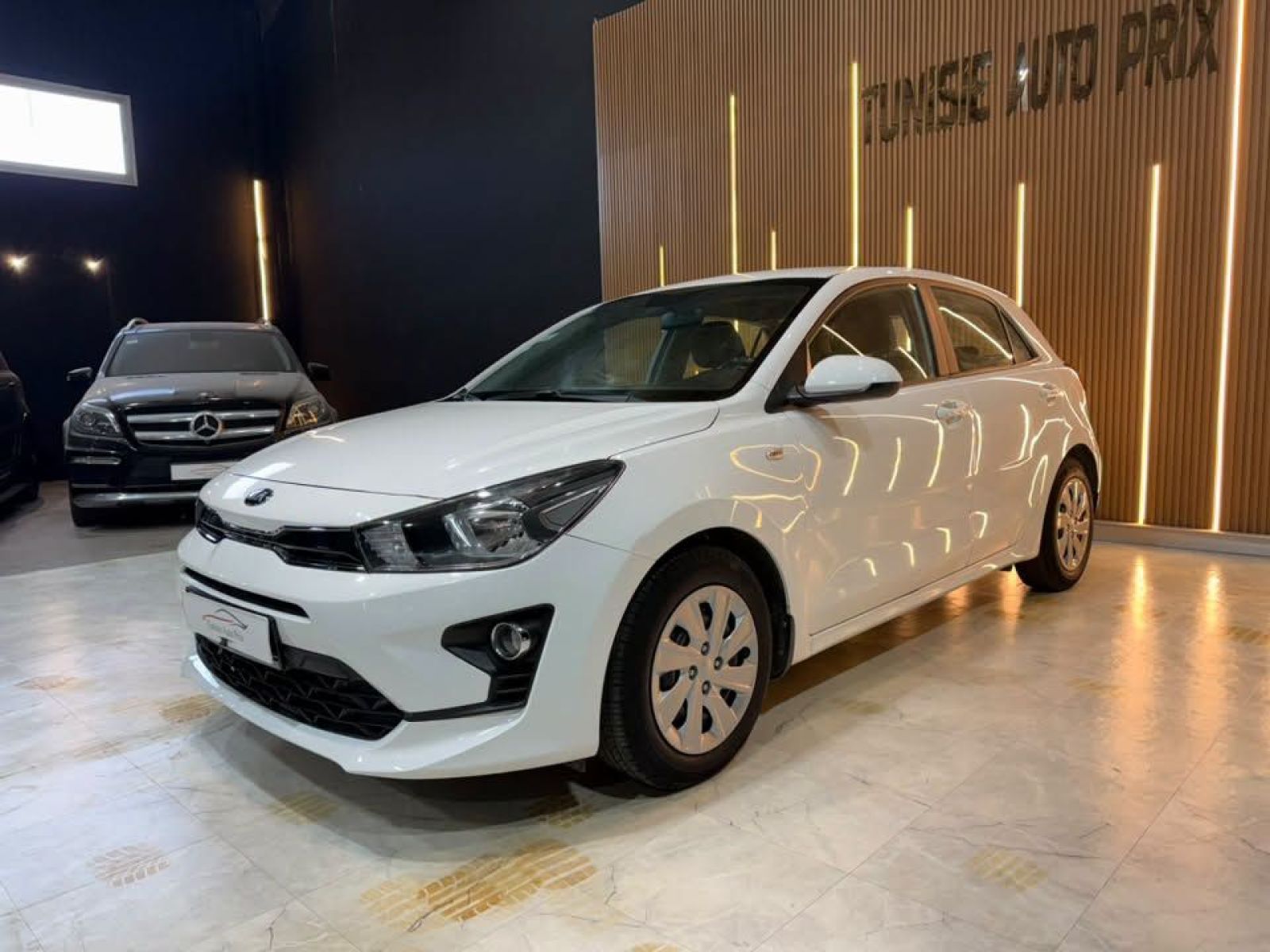 KIA Rio 5p EX 1.2 i-CVVT 16V 84 cv