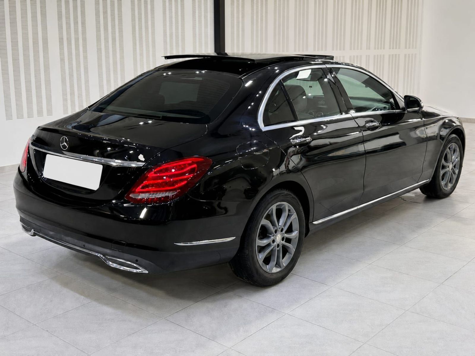 Mercedes-Benz Classe C Avantgarde 200 CDi 2.1 CDI 16V 9G-TRONIC BlueTEC 136 cv Boîte auto
