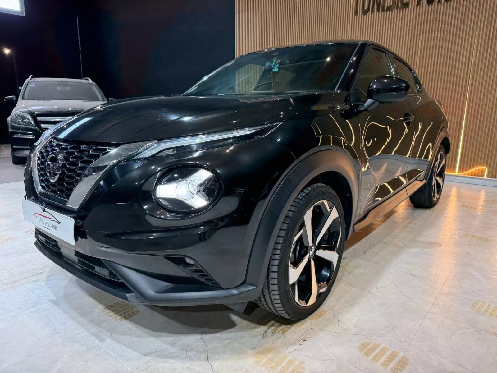 Nissan Juke Tekna 1.0 DIG-T 12V 7DCT 117 cv Boîte auto