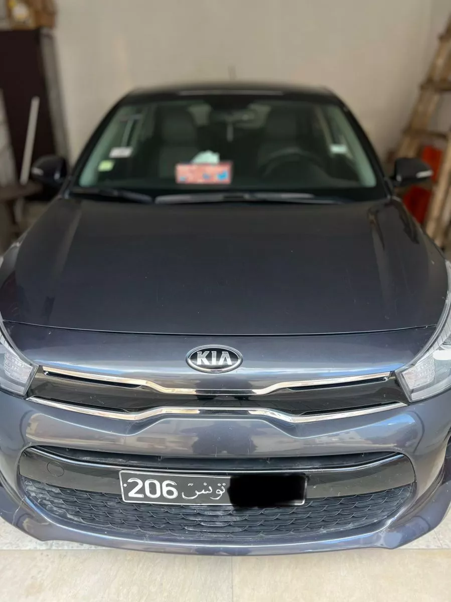 KIA Rio 5p