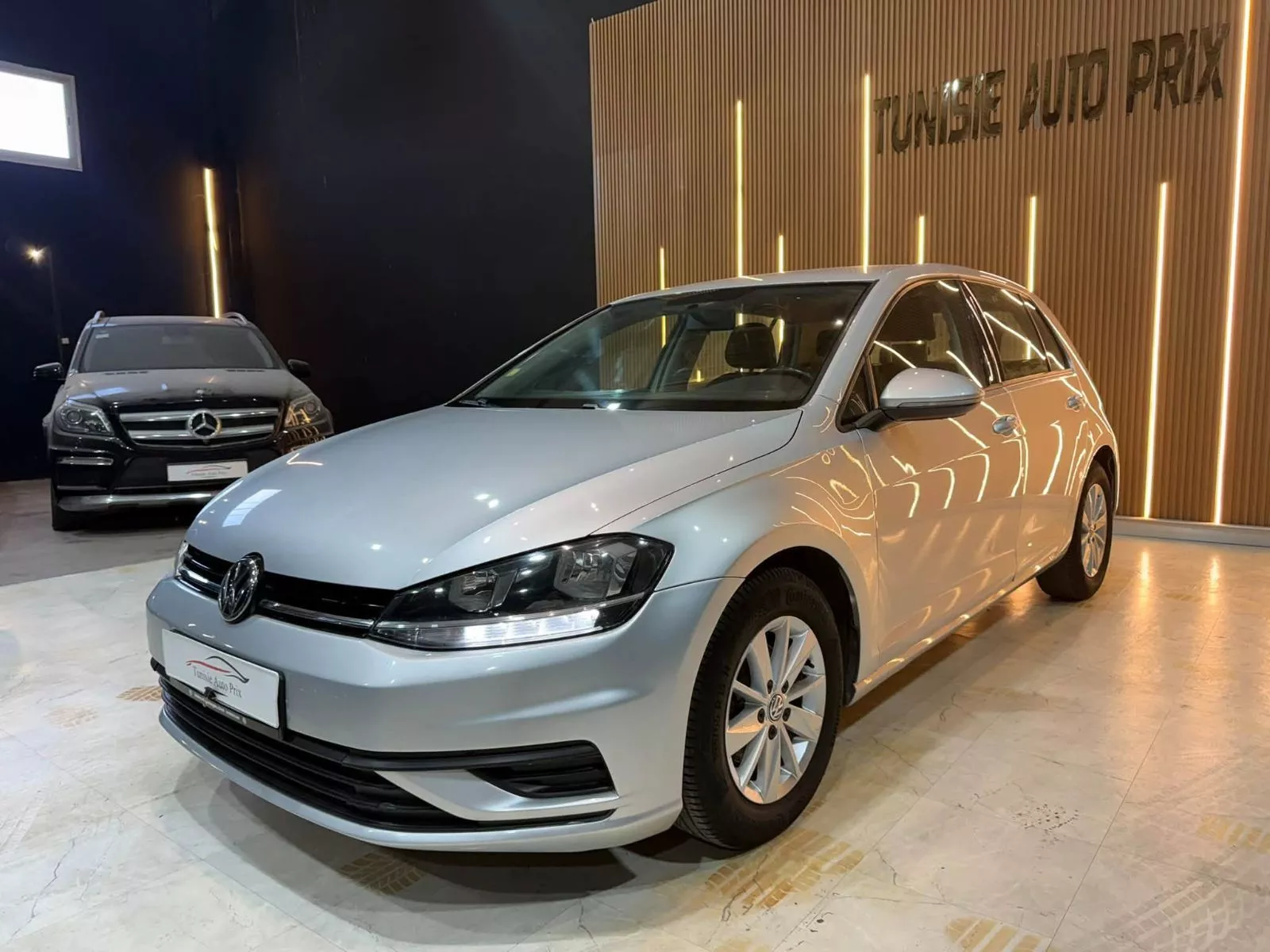 Volkswagen Golf 7 Access 1.2 TSI 16V DSG7 110 cv Boîte auto