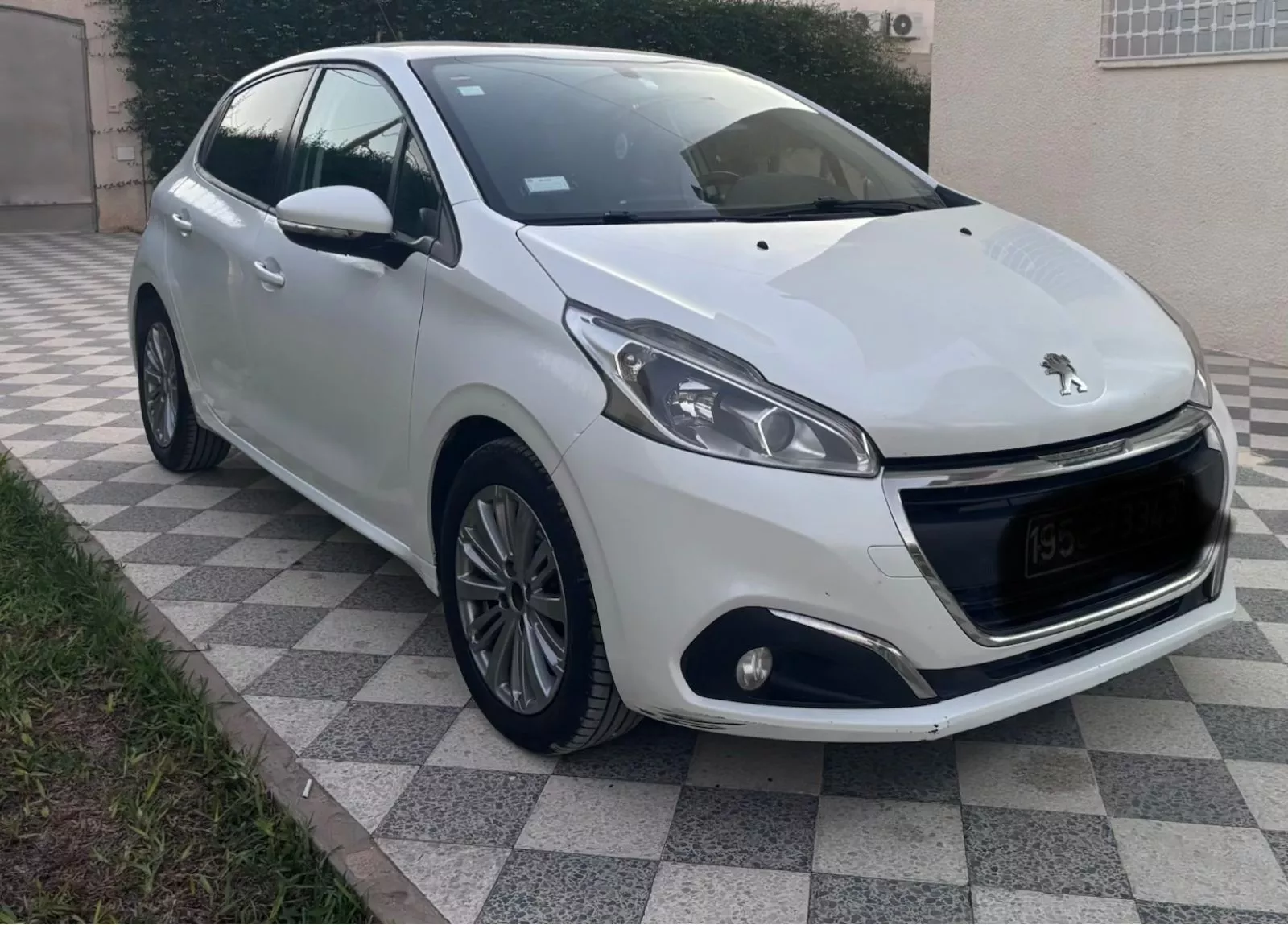 Peugeot 208 Active 1.2 VTi 12V 82 cv