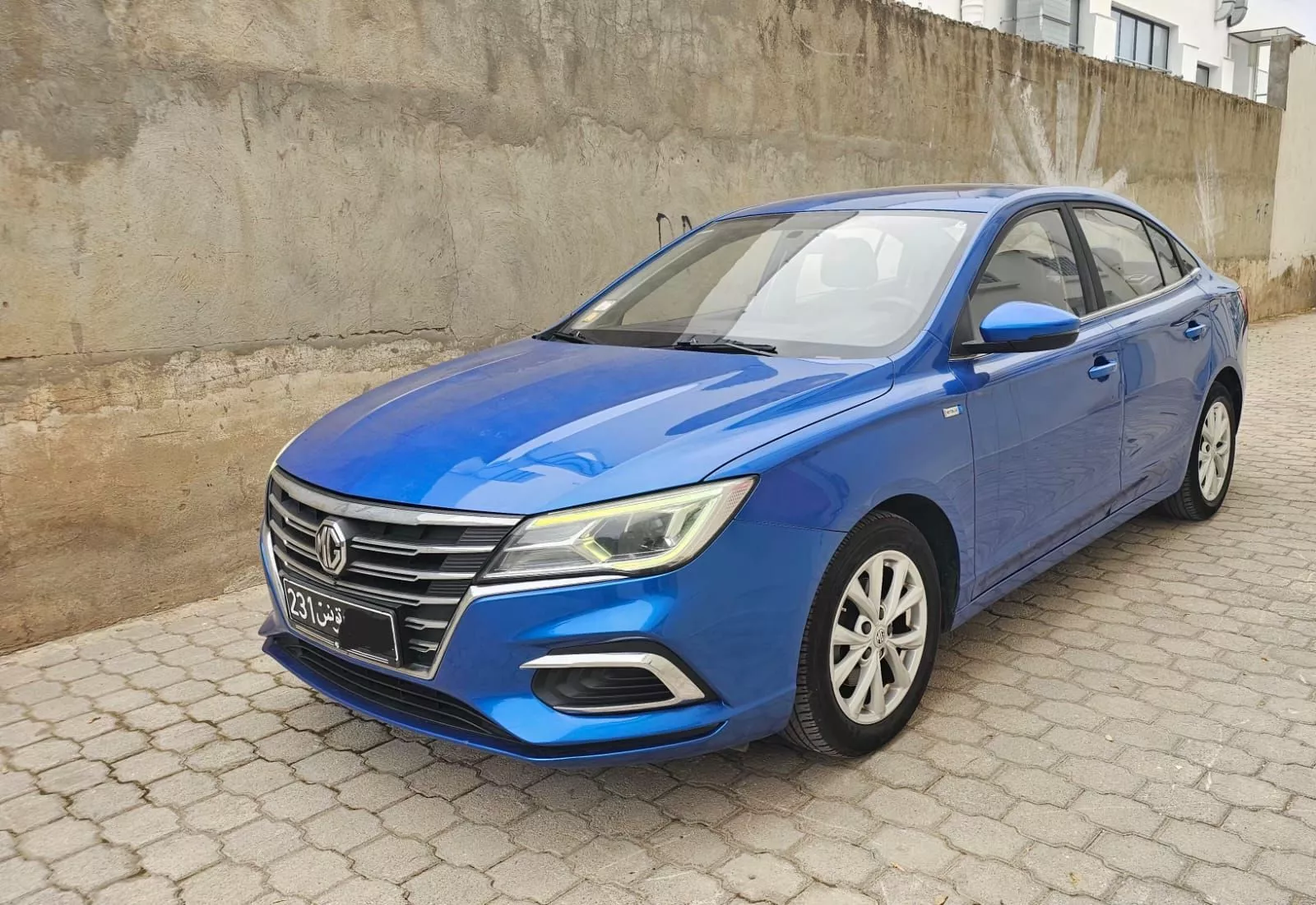 MG 5 Luxe 1.5 L 120 cv Boîte auto