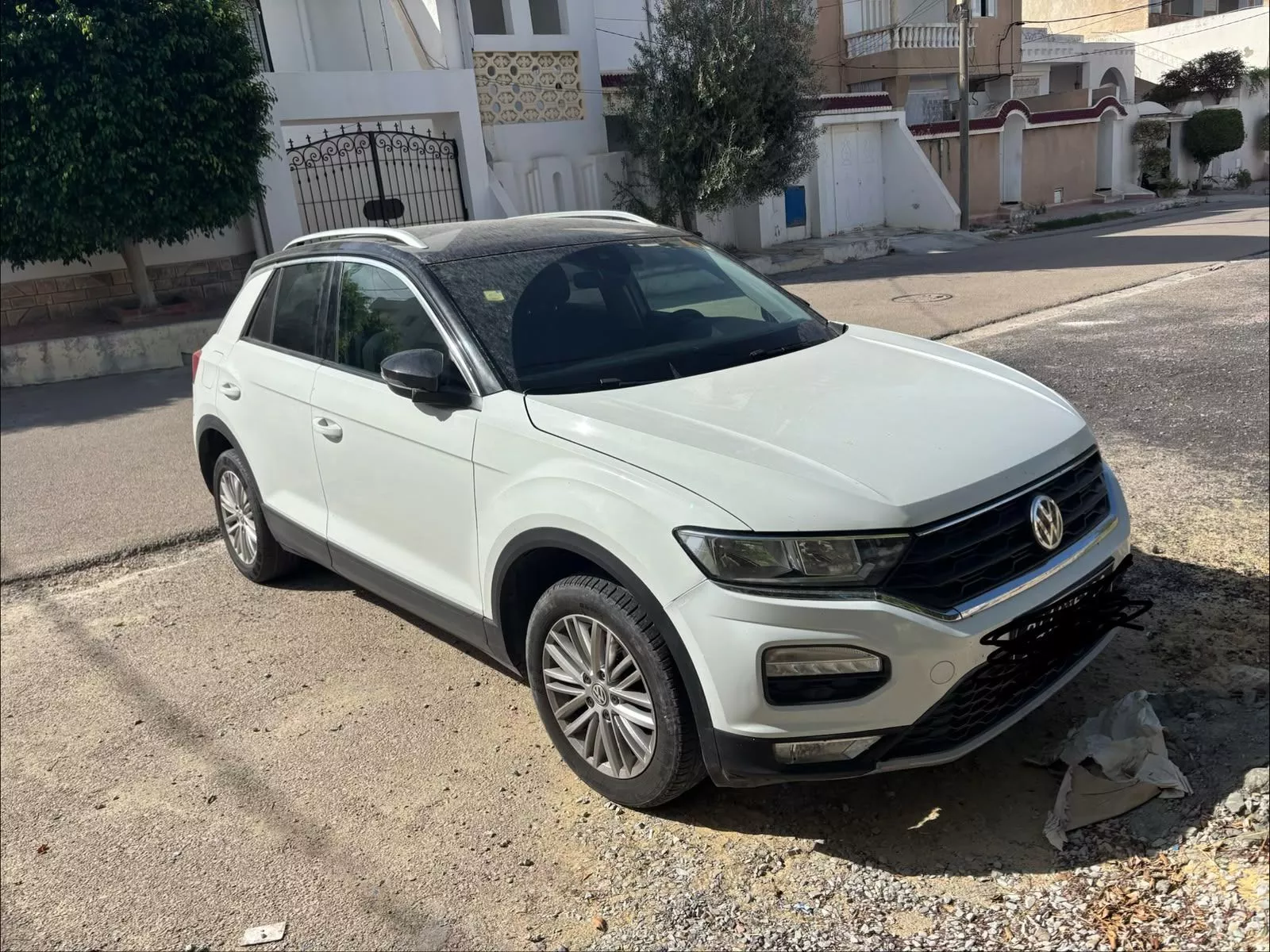 Volkswagen T-roc très bien entretenu 1.0 TSI 12V BMT 110 cv